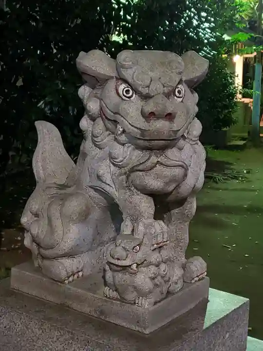 銀杏岡八幡神社の狛犬