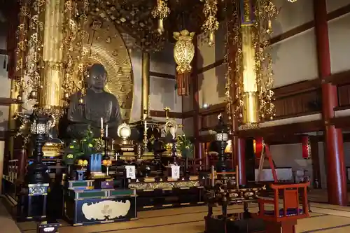 誓願寺の本殿・本堂