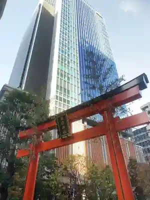 福徳神社（芽吹稲荷）の鳥居