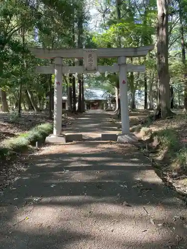 東蕗田天満社の{uncategorized: "未分類", other: "その他", undefined: "問題あり", building: "その他建物", grave: "お墓", sacred_gate: "鳥居", guardian: "狛犬", statue: "像", buddha: "仏像", history: "歴史", nature: "自然", garden: "庭園", animal: "動物", pagoda: "塔", temizu: "手水舎", mountain_gate: "山門・神門", sanctuary: "本殿・本堂", subordinate: "末社・摂社", art: "芸術", scenery: "景色", jizo: "地蔵", ema: "絵馬", goshuin: "御朱印", omikuji: "おみくじ", items: "授与品その他", amulet: "お守り", goshuincho: "御朱印帳", eats: "食事", festival: "お祭り", votive_dance: "神楽", shichigosan: "七五三参", wedding: "結婚式", experience: "体験その他", initially: "初詣", around: "周辺", anti_infection: "感染症対策"}