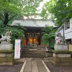 神明氷川神社の本殿