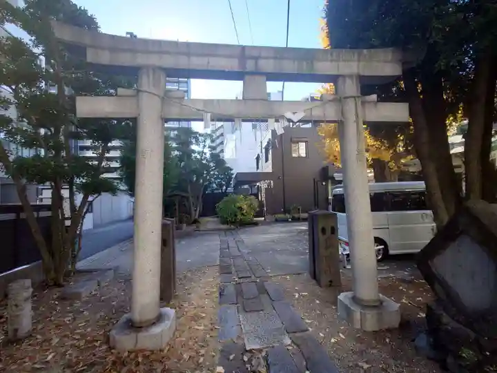 初音森神社(東京都)