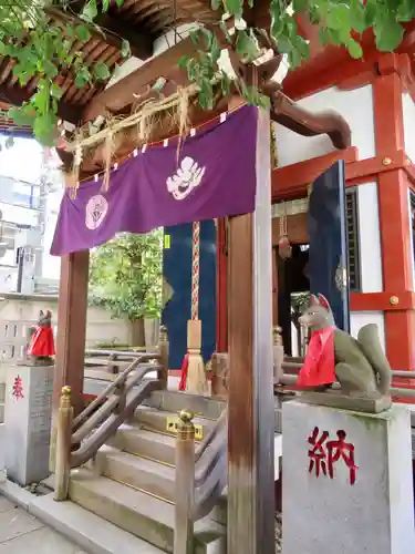 三河稲荷神社の本殿・本堂