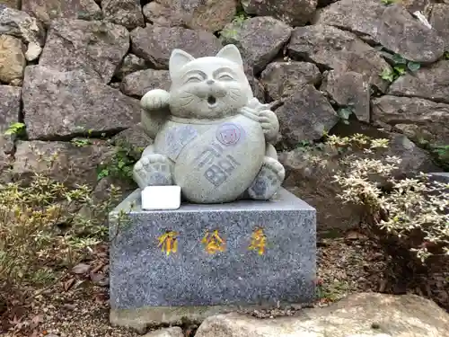 お松大権現の狛犬