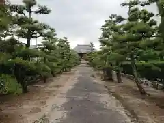 隣松寺の建物その他