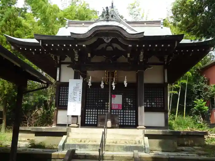 八雲神社の本殿