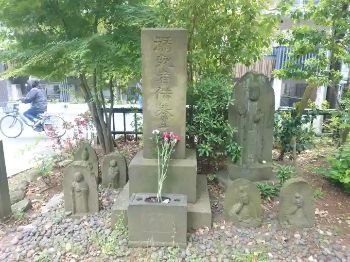 品川寺の{uncategorized: "未分類", other: "その他", undefined: "問題あり", building: "その他建物", grave: "お墓", sacred_gate: "鳥居", guardian: "狛犬", statue: "像", buddha: "仏像", history: "歴史", nature: "自然", garden: "庭園", animal: "動物", pagoda: "塔", temizu: "手水舎", mountain_gate: "山門・神門", sanctuary: "本殿・本堂", subordinate: "末社・摂社", art: "芸術", scenery: "景色", jizo: "地蔵", ema: "絵馬", goshuin: "御朱印", omikuji: "おみくじ", items: "授与品その他", amulet: "お守り", goshuincho: "御朱印帳", eats: "食事", festival: "お祭り", votive_dance: "神楽", shichigosan: "七五三参", wedding: "結婚式", experience: "体験その他", initially: "初詣", around: "周辺", anti_infection: "感染症対策"}