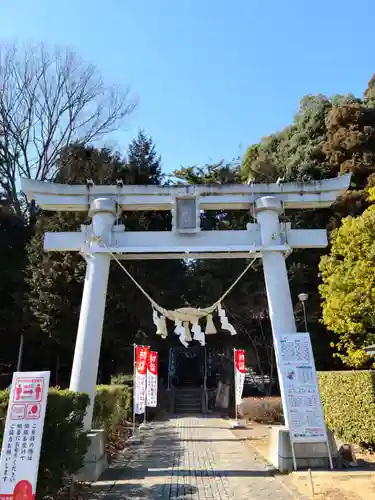 滑川神社 - 仕事と子どもの守り神の鳥居