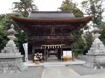 府八幡宮の山門・神門