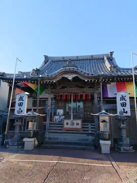 新護寺の本殿・本堂