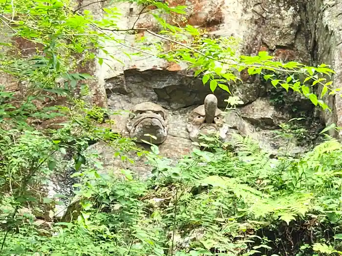 厳魂神社（金刀比羅宮奥社）の建物その他