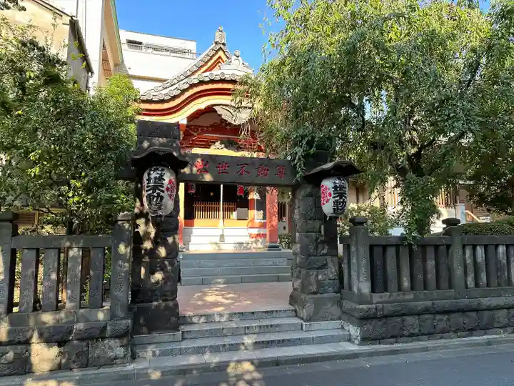 長専院不動寺(出世不動尊)の本殿・本堂