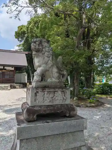 御裳神社の狛犬