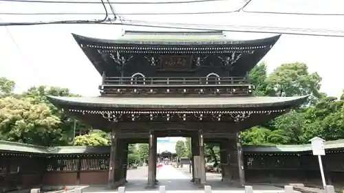 川崎大師（平間寺）の山門・神門