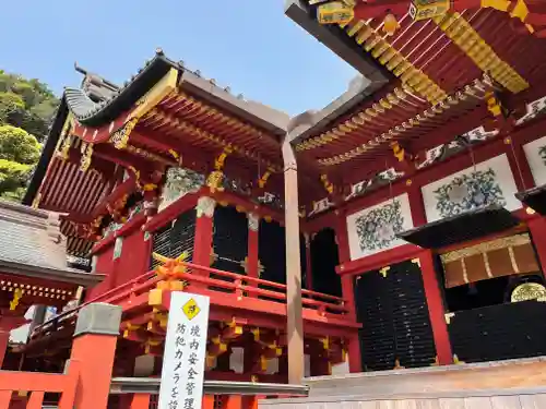 鶴岡八幡宮の本殿・本堂