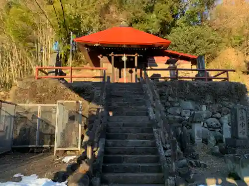 穴原薬師堂(群馬県)