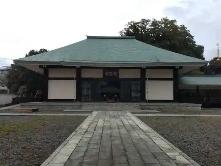満願寺の本殿・本堂