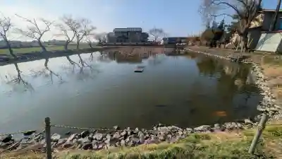 高椅神社の{uncategorized: "未分類", other: "その他", undefined: "問題あり", building: "その他建物", grave: "お墓", sacred_gate: "鳥居", guardian: "狛犬", statue: "像", buddha: "仏像", history: "歴史", nature: "自然", garden: "庭園", animal: "動物", pagoda: "塔", temizu: "手水舎", mountain_gate: "山門・神門", sanctuary: "本殿・本堂", subordinate: "末社・摂社", art: "芸術", scenery: "景色", jizo: "地蔵", ema: "絵馬", goshuin: "御朱印", omikuji: "おみくじ", items: "授与品その他", amulet: "お守り", goshuincho: "御朱印帳", eats: "食事", festival: "お祭り", votive_dance: "神楽", shichigosan: "七五三参", wedding: "結婚式", experience: "体験その他", initially: "初詣", around: "周辺", anti_infection: "感染症対策"}