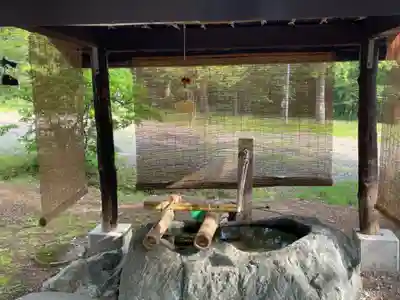 雨紛神社の手水舎