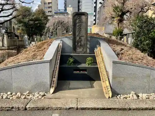 善性寺の{uncategorized: "未分類", other: "その他", undefined: "問題あり", building: "その他建物", grave: "お墓", sacred_gate: "鳥居", guardian: "狛犬", statue: "像", buddha: "仏像", history: "歴史", nature: "自然", garden: "庭園", animal: "動物", pagoda: "塔", temizu: "手水舎", mountain_gate: "山門・神門", sanctuary: "本殿・本堂", subordinate: "末社・摂社", art: "芸術", scenery: "景色", jizo: "地蔵", ema: "絵馬", goshuin: "御朱印", omikuji: "おみくじ", items: "授与品その他", amulet: "お守り", goshuincho: "御朱印帳", eats: "食事", festival: "お祭り", votive_dance: "神楽", shichigosan: "七五三参", wedding: "結婚式", experience: "体験その他", initially: "初詣", around: "周辺", anti_infection: "感染症対策"}