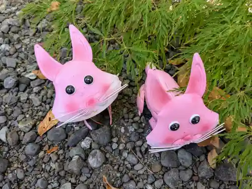 彌彦神社　(伊夜日子神社)の像