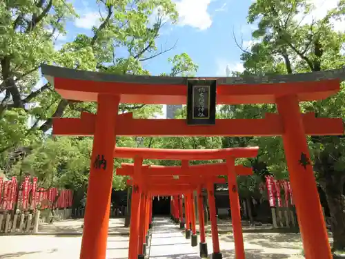 湊川神社の末社