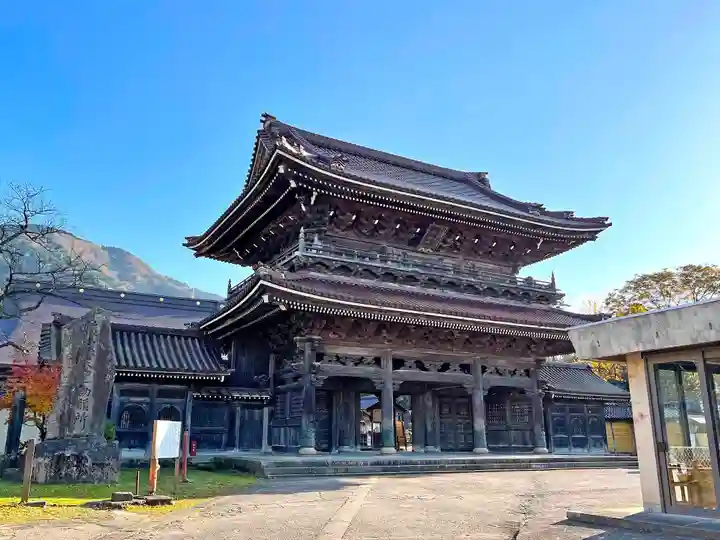 井波別院瑞泉寺(富山県)