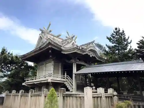 熊野神社の本殿