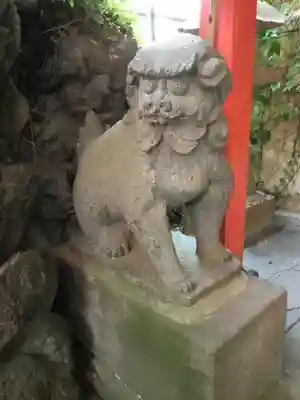 天白稲荷神社の狛犬