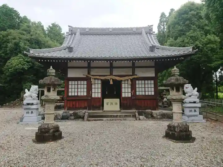 八幡社の本殿・本堂