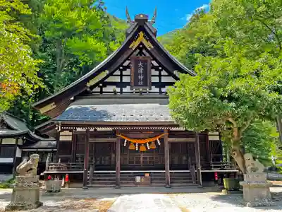 大津神社の本殿・本堂