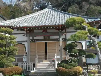 来迎寺（材木座）の本殿・本堂