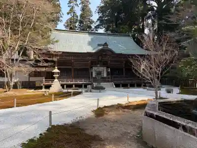 日吉大社の{uncategorized: "未分類", other: "その他", undefined: "問題あり", building: "その他建物", grave: "お墓", sacred_gate: "鳥居", guardian: "狛犬", statue: "像", buddha: "仏像", history: "歴史", nature: "自然", garden: "庭園", animal: "動物", pagoda: "塔", temizu: "手水舎", mountain_gate: "山門・神門", sanctuary: "本殿・本堂", subordinate: "末社・摂社", art: "芸術", scenery: "景色", jizo: "地蔵", ema: "絵馬", goshuin: "御朱印", omikuji: "おみくじ", items: "授与品その他", amulet: "お守り", goshuincho: "御朱印帳", eats: "食事", festival: "お祭り", votive_dance: "神楽", shichigosan: "七五三参", wedding: "結婚式", experience: "体験その他", initially: "初詣", around: "周辺", anti_infection: "感染症対策"}