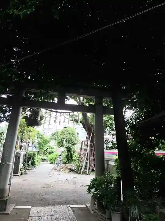 大原稲荷神社の鳥居