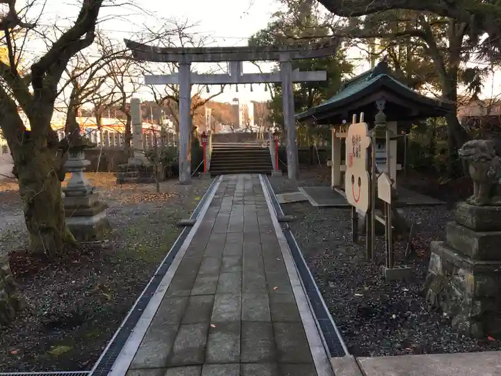 湊八幡神社の鳥居