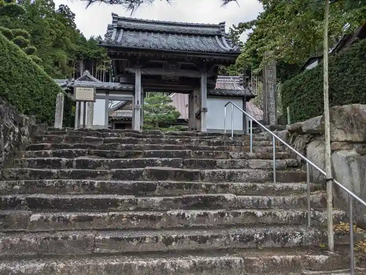 西明寺(滋賀県)