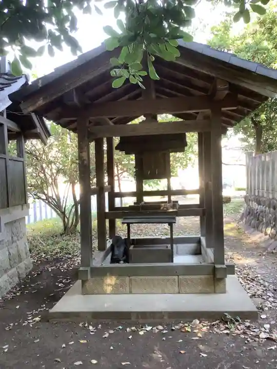 神明社(篠木町)の末社・摂社