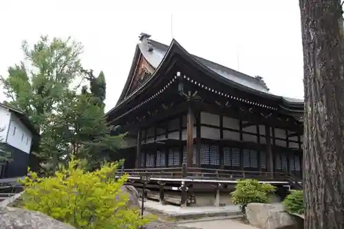 圓光寺の本殿