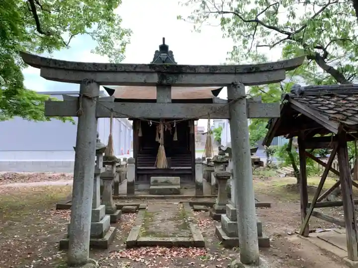 神明神社の末社・摂社