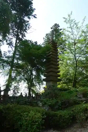 善峯寺の塔