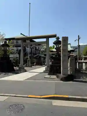 羽田神社の{uncategorized: "未分類", other: "その他", undefined: "問題あり", building: "その他建物", grave: "お墓", sacred_gate: "鳥居", guardian: "狛犬", statue: "像", buddha: "仏像", history: "歴史", nature: "自然", garden: "庭園", animal: "動物", pagoda: "塔", temizu: "手水舎", mountain_gate: "山門・神門", sanctuary: "本殿・本堂", subordinate: "末社・摂社", art: "芸術", scenery: "景色", jizo: "地蔵", ema: "絵馬", goshuin: "御朱印", omikuji: "おみくじ", items: "授与品その他", amulet: "お守り", goshuincho: "御朱印帳", eats: "食事", festival: "お祭り", votive_dance: "神楽", shichigosan: "七五三参", wedding: "結婚式", experience: "体験その他", initially: "初詣", around: "周辺", anti_infection: "感染症対策"}