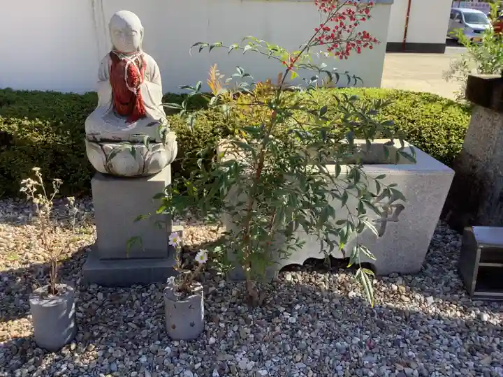 秋葉山 常光院の地蔵