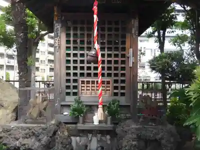 東稲荷神社の本殿・本堂