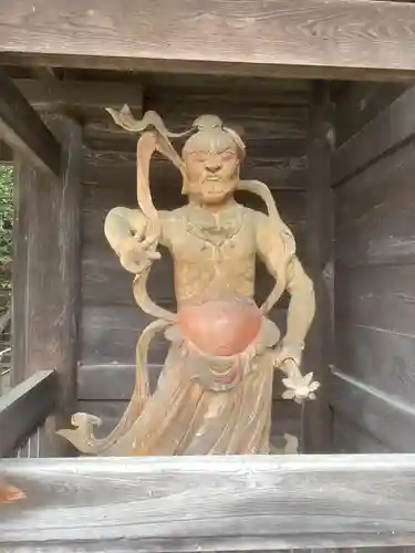 大林寺の像