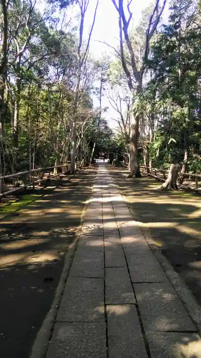 喜多見氷川神社の庭園