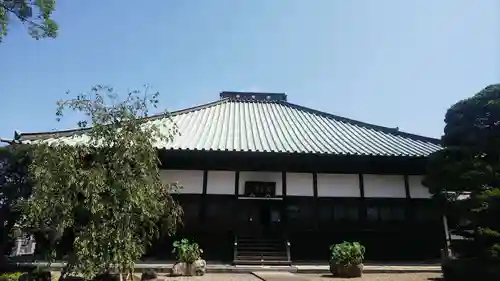 蓮光寺の本殿