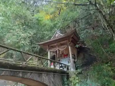 満願滝弁財天(大阪府)