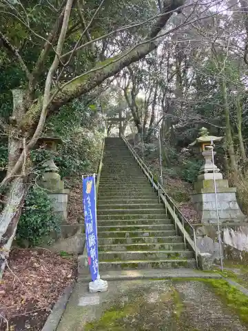 日本唯一香辛料の神 波自加彌神社の{uncategorized: "未分類", other: "その他", undefined: "問題あり", building: "その他建物", grave: "お墓", sacred_gate: "鳥居", guardian: "狛犬", statue: "像", buddha: "仏像", history: "歴史", nature: "自然", garden: "庭園", animal: "動物", pagoda: "塔", temizu: "手水舎", mountain_gate: "山門・神門", sanctuary: "本殿・本堂", subordinate: "末社・摂社", art: "芸術", scenery: "景色", jizo: "地蔵", ema: "絵馬", goshuin: "御朱印", omikuji: "おみくじ", items: "授与品その他", amulet: "お守り", goshuincho: "御朱印帳", eats: "食事", festival: "お祭り", votive_dance: "神楽", shichigosan: "七五三参", wedding: "結婚式", experience: "体験その他", initially: "初詣", around: "周辺", anti_infection: "感染症対策"}