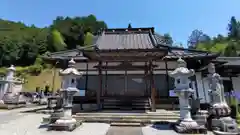 観音寺の本殿