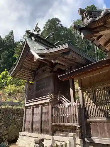 大河内神社の本殿・本堂